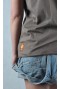 LADY DIIL - T-SHIRT LADY NON PUBLIQUE BRĄZOWY LTS